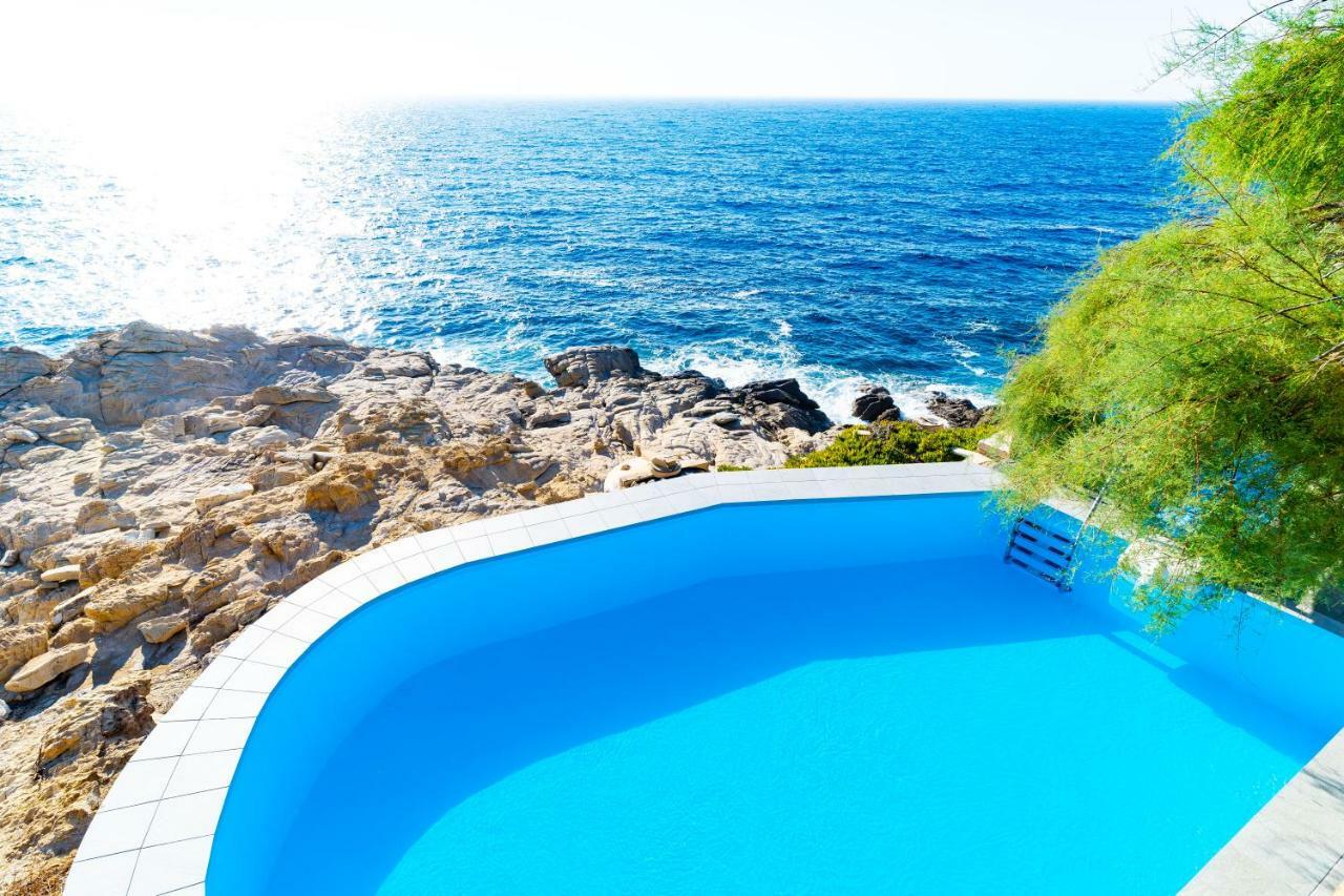 Ikarian Endless Blue Guest House Kouniadi Bagian luar foto