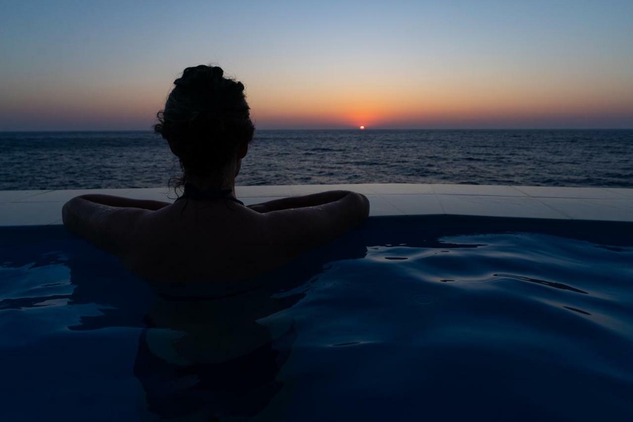 Ikarian Endless Blue Guest House Kouniadi Bagian luar foto