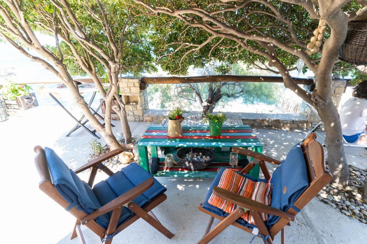 Ikarian Endless Blue Guest House Kouniadi Bagian luar foto